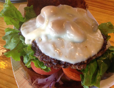 Roasted Garlic Cheeseburger